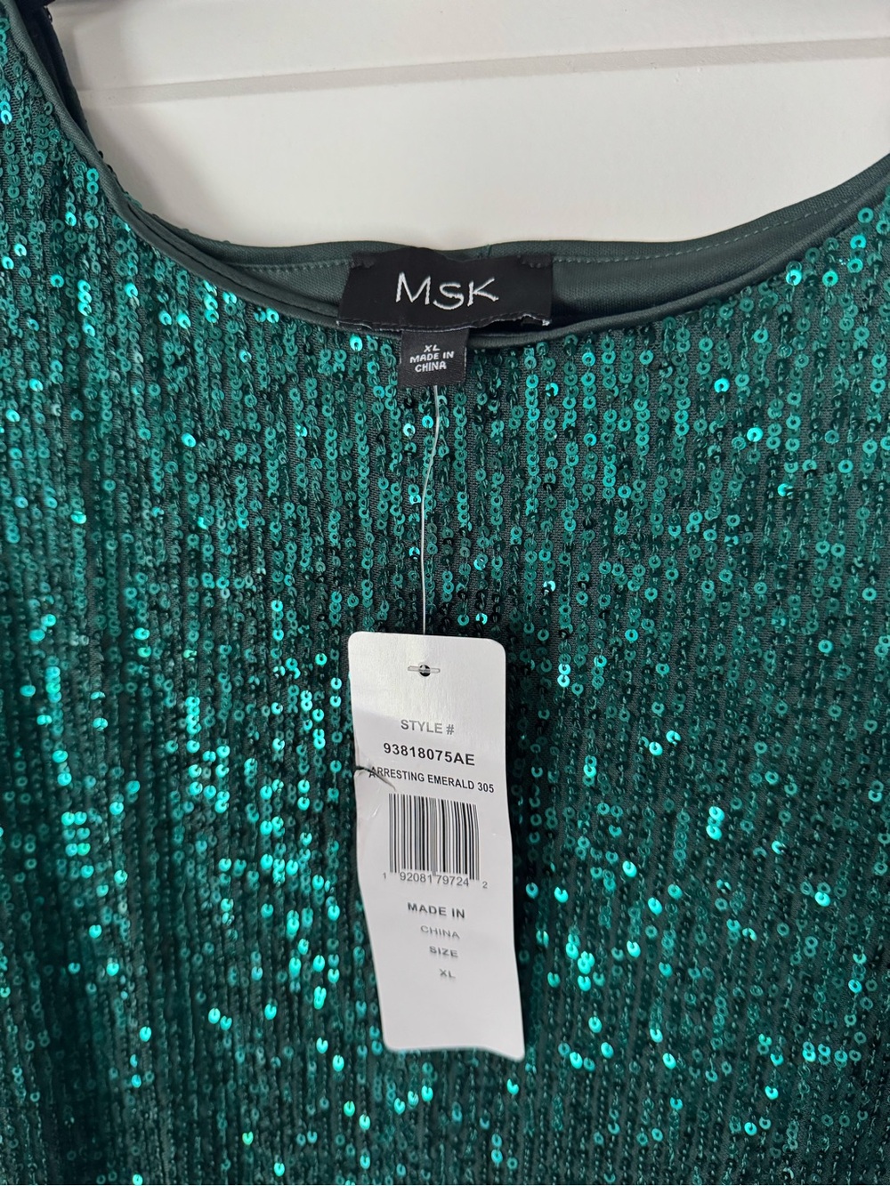 Emerald Green Sequin Shift Dress - Picture 2 of 4